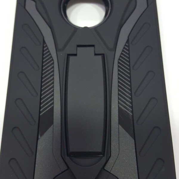 FUNDA ARMOR SOPORTE NEGRA IPHONE XR (6.1)